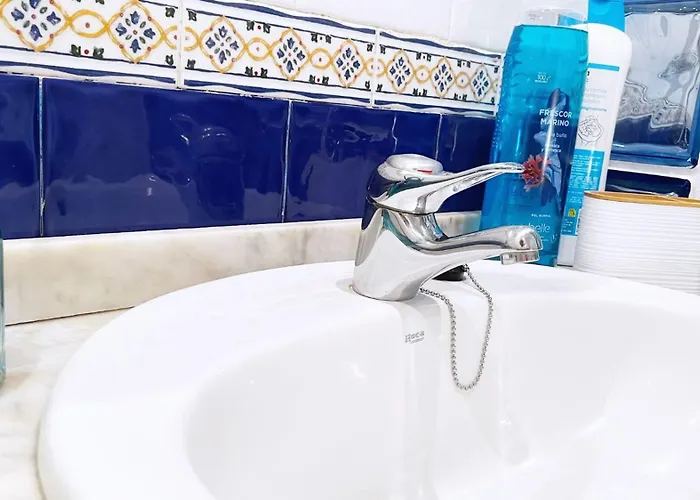 Centrica Y Amplia Vivienda Turistica Con Wifi Lägenhet