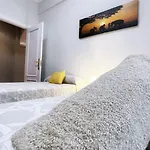 Apartamento Céntrica Y Amplia Vivienda Turística Con Wifi