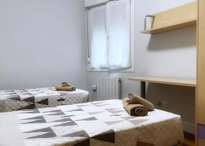 Apartment Centrica Y Amplia Vivienda Turistica Con Wifi Bilbao